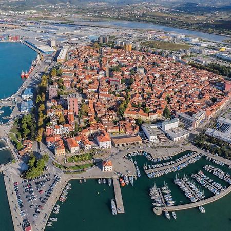 Apartmaji Carpaccio Koper Apartman Kültér fotó