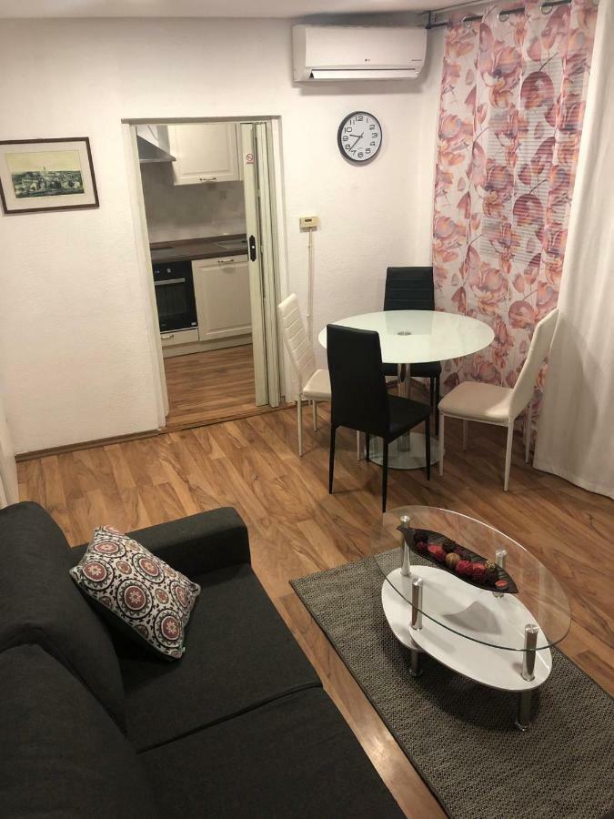 Apartmaji Carpaccio Koper Apartman Kültér fotó