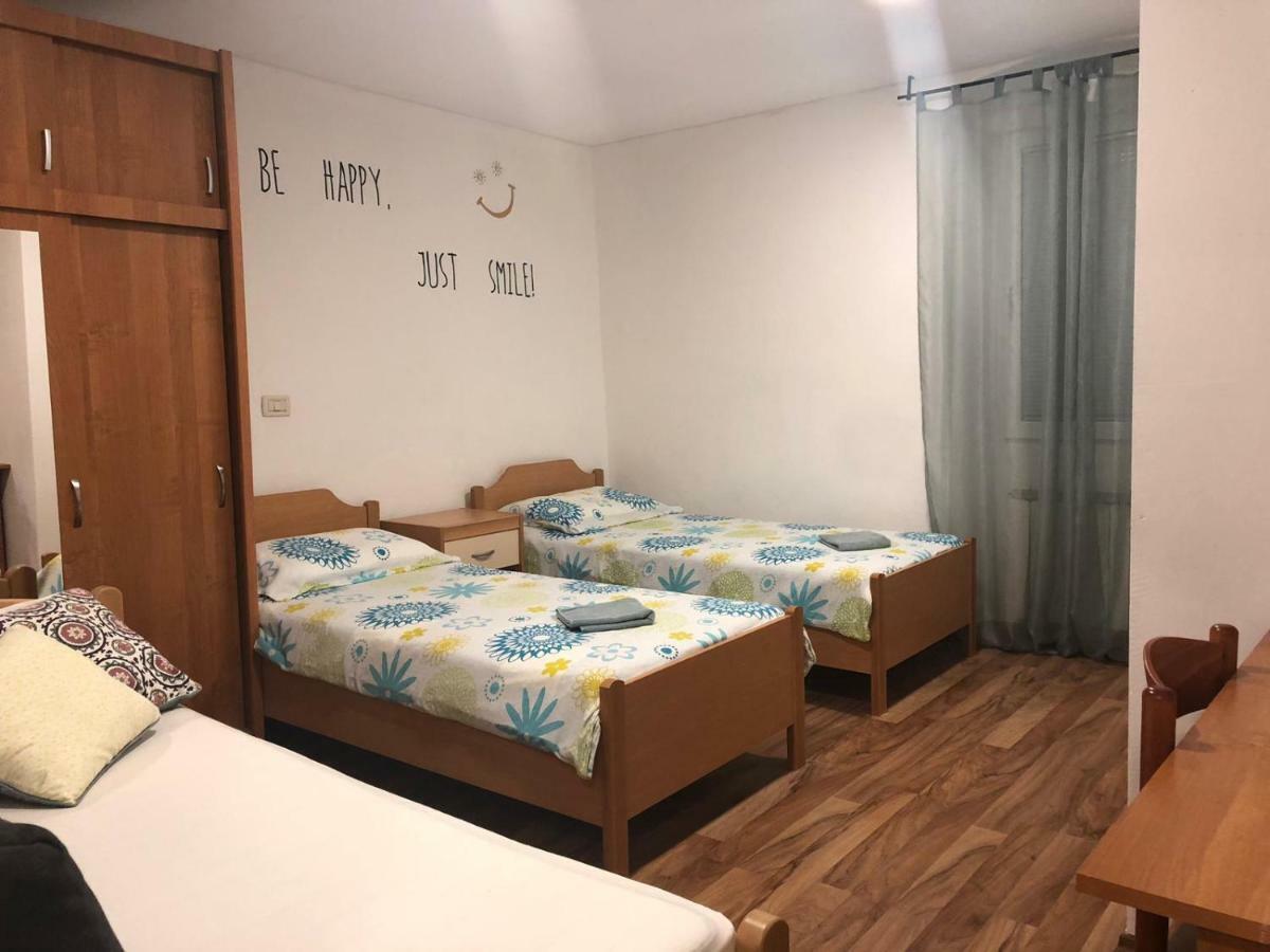 Apartmaji Carpaccio Koper Apartman Kültér fotó